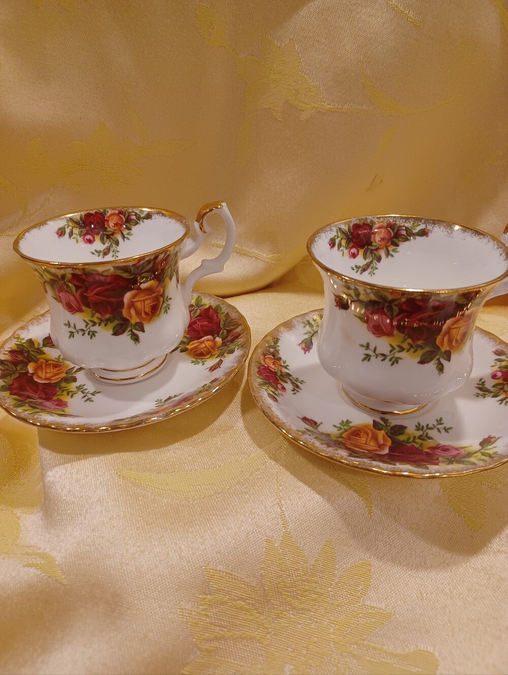 Vintage Royal Albert Old Country Rose Pattern Demitasse Cup And Saucer Sets